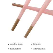 新年礼物推荐：【方便防潮粉色纸筒，30个装，长10.8厘米*宽1厘米*高2.6厘米】。手工制作，纸质轻薄柔韧。现货供应，适合派对、新年、万圣节、感恩节、复活节等场合作为礼物。方便携带，经济实用。