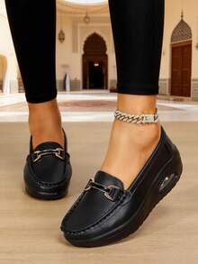 Women's Black Casual Wedges. Platform Loafers With Hand Stitched Upper And Metal Buckle, Sneakers Without Laces. Thick Soles For Height Increase. - Black - View 2