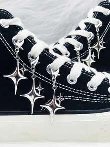 5个流行四爪星形吊坠鞋饰，独特鞋靴装饰挂件，DIY鞋带配件 - 銀色 - 查看 3