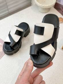 舒适加厚拖鞋 - 简约时尚双带设计 - 黑與白 - 查看 1