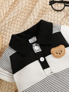 Bộ áo liền quần ngắn tay cổ sọc đen trắng thêu hình gấu cho bé trai mùa hè, kiểu dáng thời trang giản dị dễ thương. - Đen và trắng - Xem 4