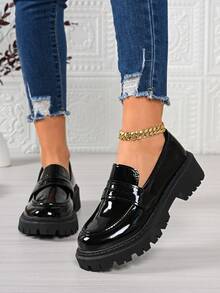 女士真皮防水厚底便士乐福鞋，经典圆头厚底商务休闲正装鞋 - 亮黑 - 查看 8