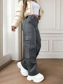 بنطلون عمل خفيف الوزن أنيق وجميل بجيوب متعددة وأزرار، لون سادة. مناسب للعودة إلى المدرسة، التخرج، النوادي، حفلات عيد الميلاد، هالوين، رأس السنة، ، الحفلات الموسيقية، صالات الألعاب الرياضية، الشواطئ، العطلات، الأعمال، ارتداء المطار اليومي، الأناقة الشارعية، عيد المعلم، الربيع، الصيف، الخريف والشتاء. - رمادي - مشاهدة 8