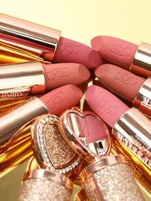 USHAS哑光唇膏，12种颜色可选，持久防水，滋润保湿，不粘腻，心形唇膏管设计，适合所有肤色 - #03 - 查看 8