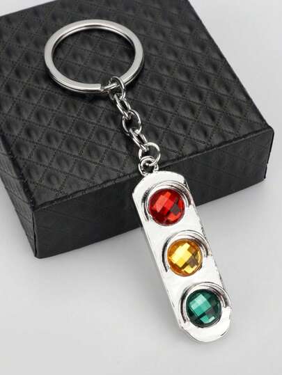 Creative Metal Traffic Light Keychain Traffic Signal Light Car Keychain Company Small Gift Key Pendant