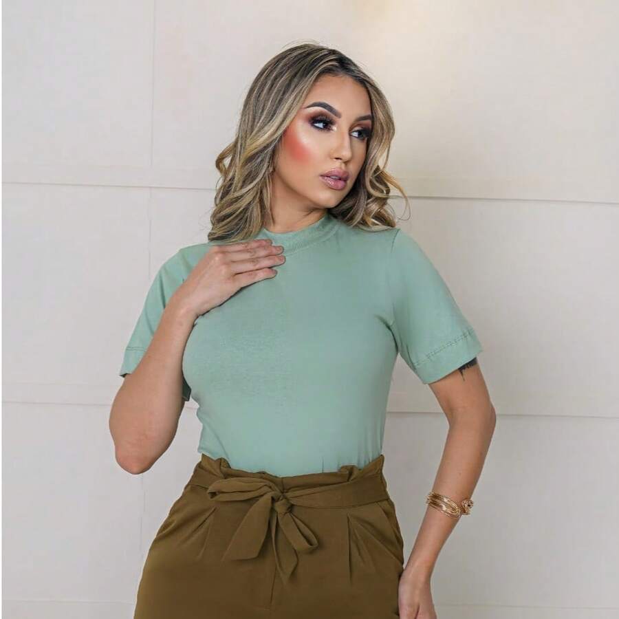 Blusas T-shirt Gola Alta Blusa  Feminina Gola Alta em Ribana Camiseta básica 100% Algodão Premium - Verde Menta - Visão 1