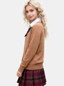 一套日式学院风校服，卡其色针织开衫外套，红色格子高腰百褶裙，长袖内衬，四件套，秋冬款 - 彩色 - 查看 7