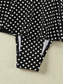 Bộ bikini hai mảnh cổ yếm chấm bi đen trắng phối màu retro dành cho nữ, kiểu dáng gợi cảm với bèo nhún, thích hợp cho bãi biển, mùa hè, mùa xuân 2026, trang phục sinh nhật cho nữ, đồ tập thể dục cho nữ, váy thanh lịch cho nữ, trang phục đi nghỉ mát cho nữ, áo thun thường ngày cho nữ - Đen và trắng - Xem 6