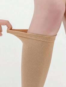 1双迷你压缩腿套，小腿压缩袜，腿部塑形袜，覆盖膝盖，略带弹性，透气，吸湿排汗，适合户外活动、健身、跑步、徒步、骑行，全年皆可穿着，圣诞礼物