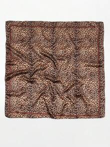 1PC Women's Fashion 90-Square Scarf With Print, Spring Summer Bandana, Leopard Print Chain, Satin Face, Square Scarf - Multicolor - View 15