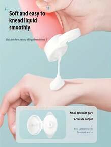 4pcs Refillable Plastic Travel Bottles Set, 2.03oz Capacity, Leak-Proof, Portable, Suitable For Lotions, Shampoo And Body Wash. Simple Sealed Design Cosmetic Storage Box, Beauty Product Organizer - Multicolor - View 2