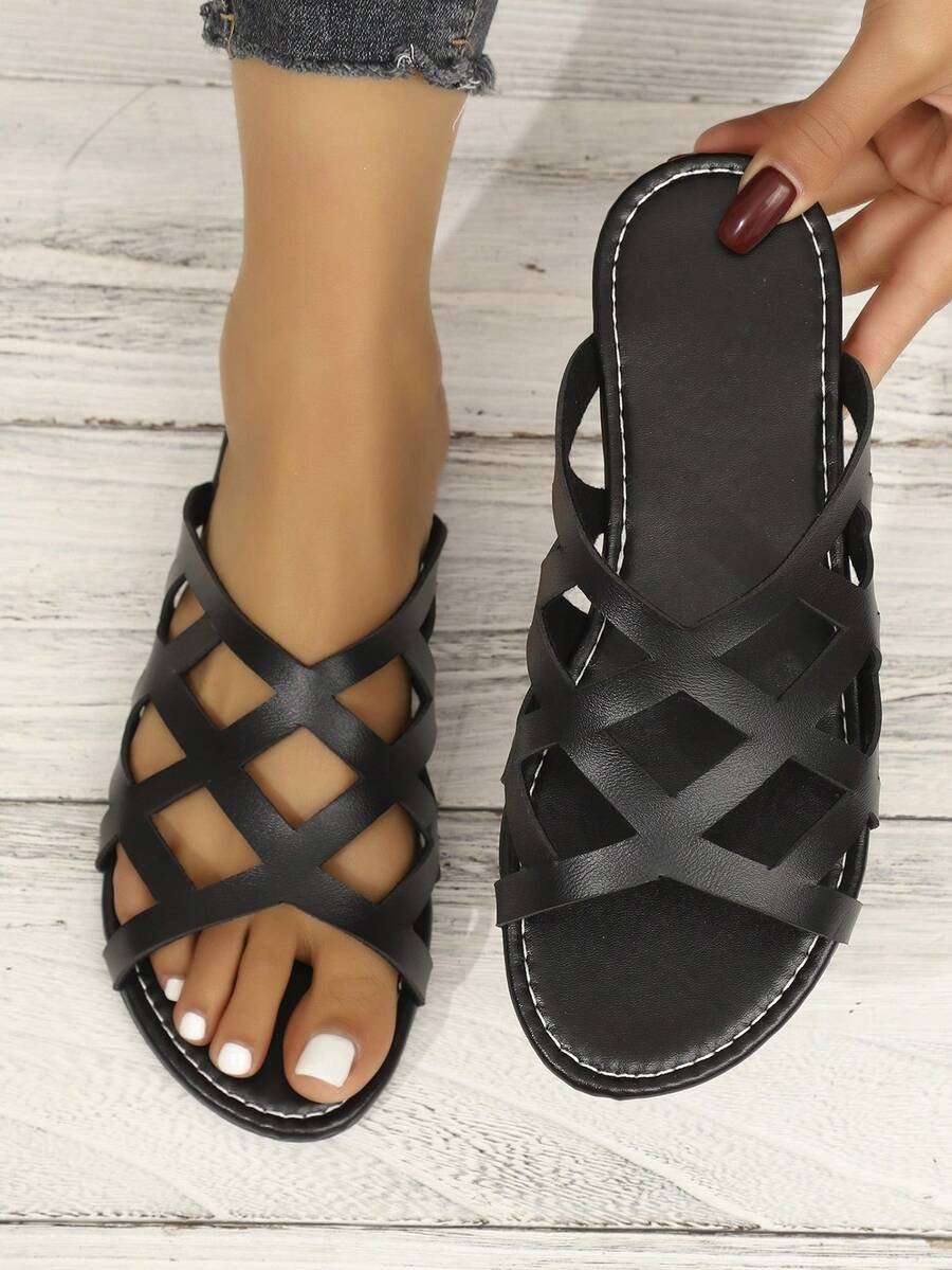 Women's Hollow Out Casual Beach Flat Sandals - Black - View 1