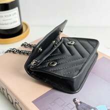 2026 Women's Mini Crossbody Bag With V-Stitch Embroidery & Chunky Chain Strap, Shiny Evening Purse For Party & Formal Events Timeless Elegance In Two Textures - 黑色 - 查看 2