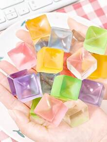 2/4/6/8/10/15/20/25/30块装橡胶果冻块，成人趣味玩具，万圣节和生日礼物的理想之选，礼品袋填充物 - 彩色 - 查看 11