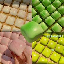 1pc-A Toast Bag That Can't Be Squeezed Flat! Decompress The Buff Small Bag With You | Slow Rebound Mute Toy | Class Office Artifact - Multicolor - View 3