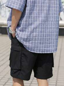 男士黑色工装短裤，带贴布装饰，多口袋设计，休闲户外街头风轻便耐穿夏季短裤 - 黑色 - 查看 2