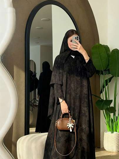 1 chiếc Abaya dài tay dáng rộng thanh lịch in hoa dành cho nữ, kèm khăn trùm đầu, phong cách thời trang Ả Rập mùa xuân Eid.