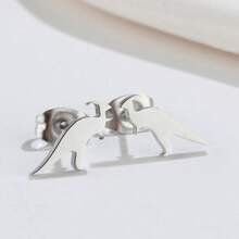 1 Pair Golden Dragon-Shaped Stud Earrings ‌, Retro Style Fashionable Accessories, Cute Earrings, Suitable For Daily Wear - GED503 - View 3