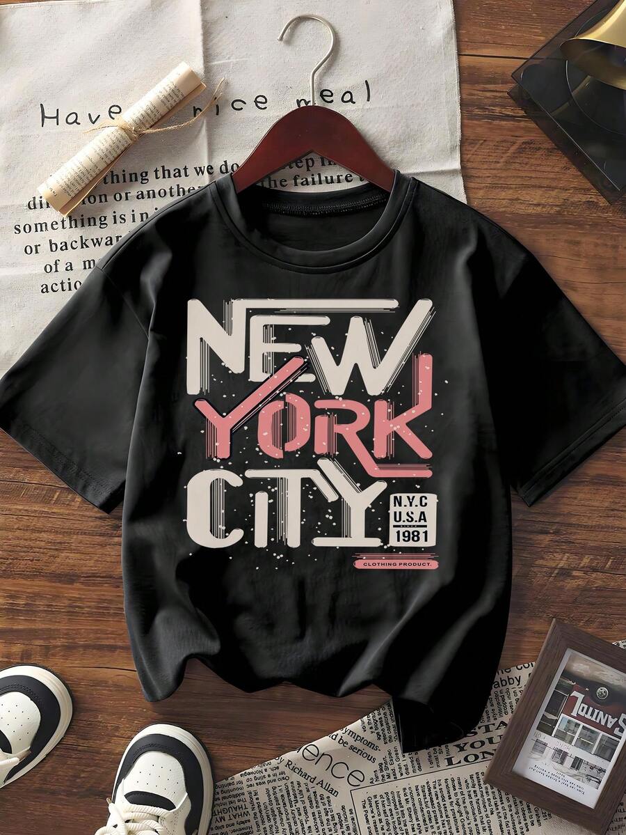 Women's Summer Short Sleeve T - Shirt With New York City Graphic Print, Casual Streetwear Style, Vintage Inspired Design, Loose Fit Crew Neck Tee, Comfortable Soft Fabric,  Top For Daily Life, Vacation, Shopping & More - Black - View 1