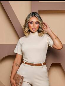 Blusas T-shirt Gola Alta Blusa  Feminina Gola Alta em Ribana Camiseta básica 100% Algodão Premium - Off - Visão 2