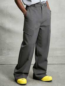 Men's Grey Wide Leg Cargo Pants, Streetwear Style - Dark Grey - View 2
