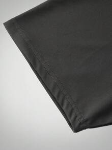 1件男士夏季灰黑撞色插肩袖Polo衫，速干弹力休闲商务修身短袖 - 灰色 - 查看 4