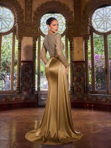 Faeriesty 女士深V领长袖正式晚礼服，饰以珍珠和水晶串珠，美人鱼尾拖尾，后背拉链闭合，优雅缎面连衣裙，适合周年庆典、红毯活动、正式晚宴、婚礼和特殊场合派对。 - 金色 - 查看 2