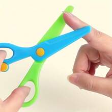 62件套折纸工艺设计套装，儿童剪纸手工艺术套装，趣味剪纸工艺，手工纸艺套装，包含1把安全剪刀，圣诞节、复活节礼物 - 彩色 - 查看 5