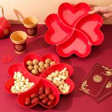 4-Compartment Red Heart-Shaped Plastic Fruit Plate, Snack Tray, Cookie & Dessert Plate With 4 Non-Slip Dipping Bowls, Suitable For Wedding Party, Christmas Gift, Holiday Party, Valentine's Day Food Display - Multicolor - View 4