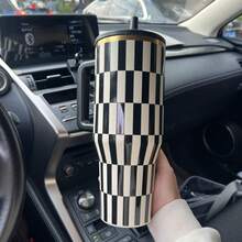 HYDRO,40OZ, Leopard Print,Blair,Black Tie, Red Cowhide, Pink And White Plaid, Coffee Plaid, Cherries, Black And White Plaid, Western Cowboy,, Stainless Steel Insulated Mug, Stainless Steel Portable Water Bottle, Equipped With Straw And Handle, Double-Layer Vacuum Insulated Stainless Steel Water Bottle, High-Quality Summer, Autumn And Winter Beverage Container, Using Vacuum Insulation Technology, Large Capacity, Suitable For Sports, Travel, Outdoor, Fitness, Office Use, Teacher Gifts, Valentine's Day Gifts, Birthday Gifts, Thanksgiving Gifts, Christmas Gifts, Halloween Gifts, Halloween Party Gifts, Party Supplies And Other Scenarios. - 黑領結 - 查看 3