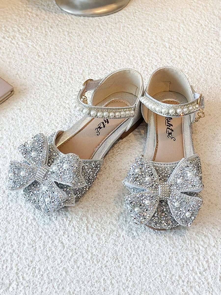 1 Pair Girls' Closed Toe Sandals, Soft Sole Toddler Walking Shoes, Outdoor Fashion Roman Sandals, Slip-Resistant Breathable Casual Shoes For Infants, Toddlers, Children, Suitable For Spring, Summer, Autumn - Silver - View 1