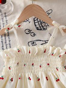 Bộ 2 áo hai dây in họa tiết quả anh đào trắng và quần dài cùng tông cho bé gái, mùa hè - Màu be - Xem 4