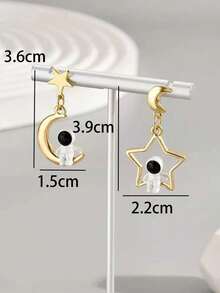 1 Pair Fashion Middle Eastern Style Star & Moon Dangle Earrings, Minimalist Asymmetric Star Moon Earrings For Women - Yellow Gold - View 4