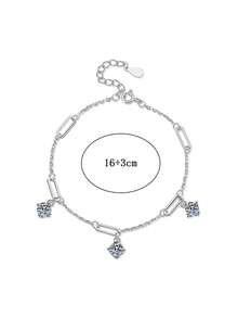 1条精美奢华的925纯银1.5克拉莫桑石手链，适合女性日常佩戴、参加派对、度假、情人节、圣诞节、万圣节等场合，是馈赠亲友的理想珠宝礼物。