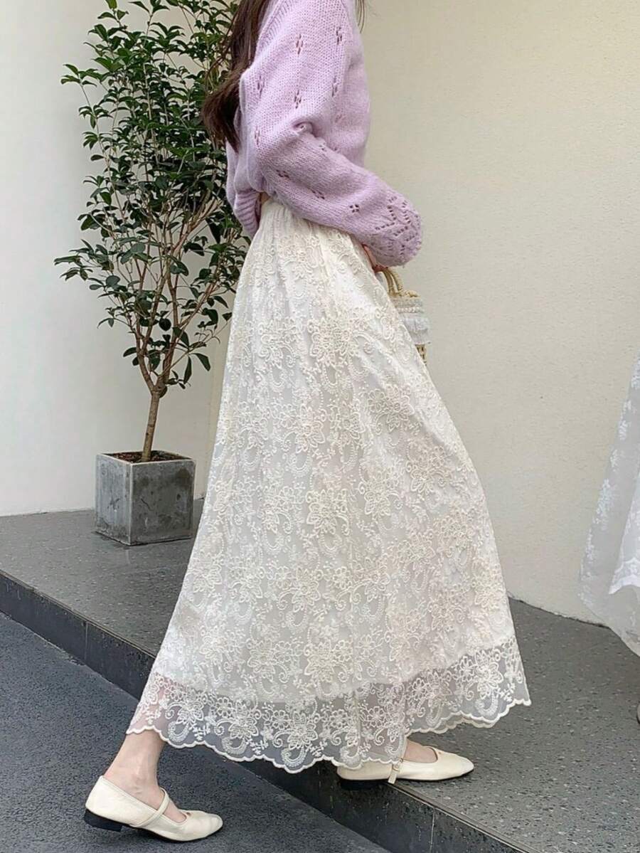 2023 Spring French Romantic Lace Jacquard Embroidered High Waist A-Line Long Skirt, Elegant And Slimming