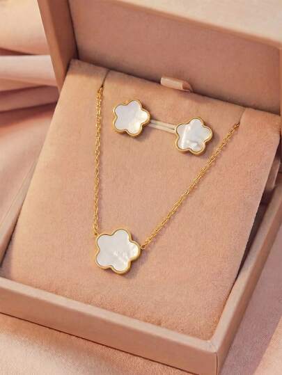3件套简约时尚百搭五瓣花及多巴胺蝴蝶项链耳环套装，适合女性、女孩、家人、朋友、姐妹、女儿、女友，适合派对、宴会、度假、周年纪念、情人节、节日、生日及日常佩戴，是理想的珠宝礼物之选。