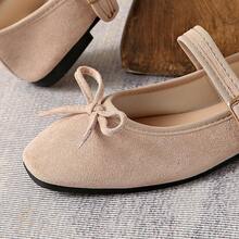 2025款方头加大码芭蕾舞鞋，玛丽珍软底时尚单带乐福鞋，麂皮超百搭舒适搭扣鞋