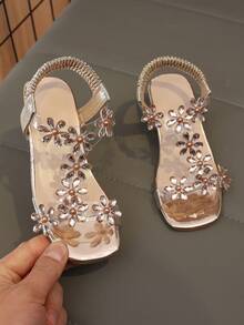 女童金色水晶花朵凉鞋 | 透明粗跟细带扣 - 金色 - 查看 2