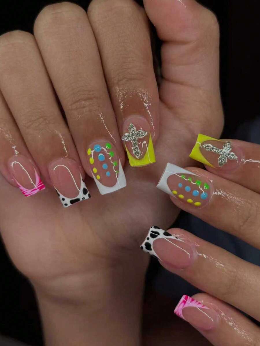 24片装短款方形豹纹十字装饰法式按压美甲套装，包含1瓶指甲油凝胶和1个指甲锉，打造闪亮美丽的指甲，适合女性日常工作和派对美甲。 - 彩色 - 查看 1