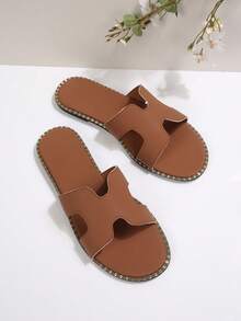 New Women's Fashion Flat Sandals, Slip-On Slippers, Solid Color Beach PU Leather, Bohemian Beach, Spring/Summer - Brown - View 2