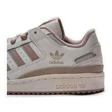 Adidas 男士女士板鞋FORUM LOW CL輕便舒適戶外休閒運動板鞋JQ1536 - 白色/影跡卡其棕 - 查看 10