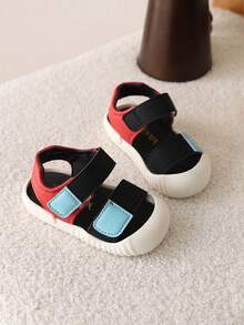 1 Pair Girls' Sandals, New Summer Soft Bottom Open Toe Flat Shoes, Little Girls Anti-Slip Versatile Beach Shoes - Black - View 4