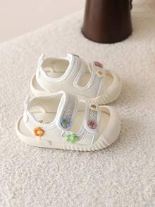 1双婴儿凉鞋，甜美透气软底防滑夏季婴幼儿女童学步鞋 - 米色 - 查看 6