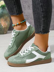 scarpi sportivi da donna con platform piatto e colore retrò, scarpe casual da esterno con lacci, stile atletico - Verde - Visualizzare 4
