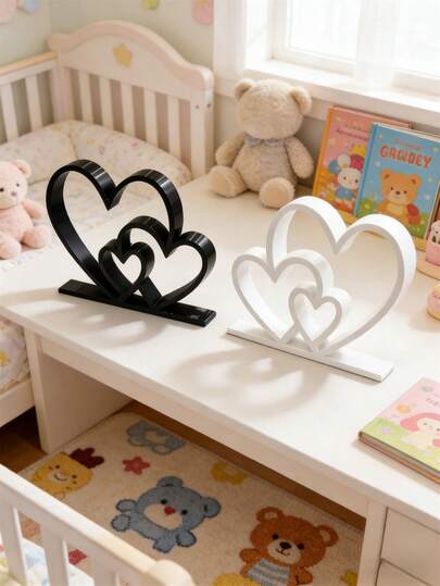 1pc Heart-Shaped Statue, Minimalist Black And White Design, Love Statue Decor, Bookshelf/Desk Ornament, Holiday/Housewarming Gift, Home Decor, Suitable For Nursery, Bedroom, Nursing Room