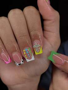 24片装短款方形豹纹十字装饰法式按压美甲套装，包含1瓶指甲油凝胶和1个指甲锉，打造闪亮美丽的指甲，适合女性日常工作和派对美甲。 - 彩色 - 查看 2