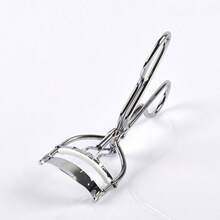 New Silver Metallic Eyelash Curler With Chrome Plating And Spring Mechanism - Practical Beauty Tool, 18g - Silver - View 4