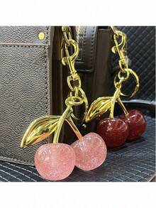 New Fashion Crystal Cherry Pendant Metal Key Chain, Suitable For Daily Wear, For Bag Accessories, Can Send Family Gifts, Friends Gifts, Classmates Gifts, Lovers Gifts, Birthday Gifts, Teachers Gifts, Souvenirs - 彩色 - 查看 3