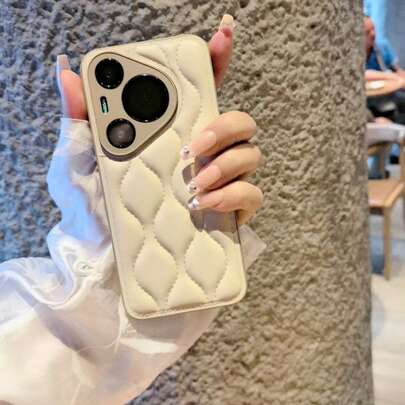 Autumn/Winter 3D Argyle Wave Down Jacket Phone Case Compatible With Huawei Pura50p Phone Case, P60pro Protective Case, Leather M60p New Nova9 Honor Lens Full Coverage M30 Anti-Drop Outer Shell High-End Cute M60 Women Phone Case