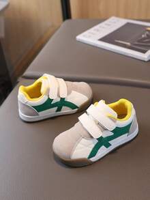 1 Pair Spring/Autumn New Baby/Toddler Anti-Slip Soft Sole Sports Shoes, Leather Upper Casual Shoes For Boys & Girls - Green - View 2